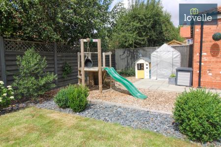 4 bedroom Detached house for sale in Househam Lane, Legbourne, LN11