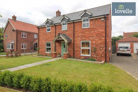 4 bedroom Detached house for sale in Househam Lane, Legbourne, LN11