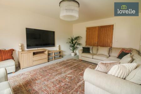 4 bedroom Detached house for sale in Househam Lane, Legbourne, LN11