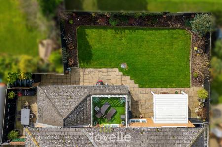 4 bedroom Detached house for sale in Main Road, Ashby Cum Fenby, DN37