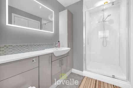 4 bedroom Detached house for sale in Main Road, Ashby Cum Fenby, DN37