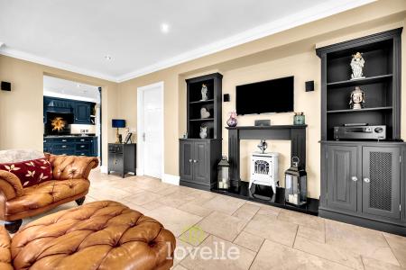 4 bedroom Detached house for sale in Main Road, Ashby Cum Fenby, DN37