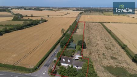 3 bedroom Detached house for sale in Main Road, Gayton Top, LN13