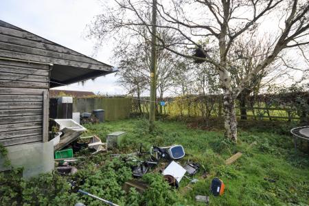 4 bedroom Detached bungalow for sale in Main Road, Gayton Le Marsh, LN13