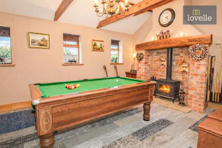 4 bedroom Equestrian facility for sale in Main Road, Grainthorpe, LN11