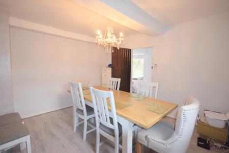 4 bedroom Semi-detached house for sale in Main Road, Utterby, LN11