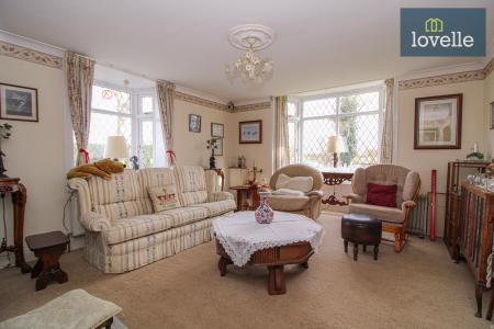 3 bedroom Detached bungalow for sale in Main Road, Saltfleetby, LN11