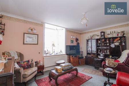 3 bedroom Detached bungalow for sale in Main Road, Saltfleetby, LN11