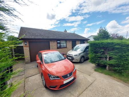 2 bedroom Detached bungalow for sale in Main Street, Gayton Le Marsh, LN13