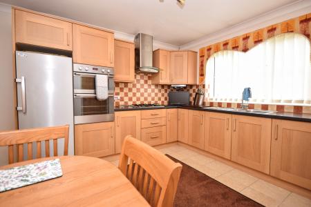 3 bedroom Detached bungalow for sale in Manor Park, Legbourne, LN11