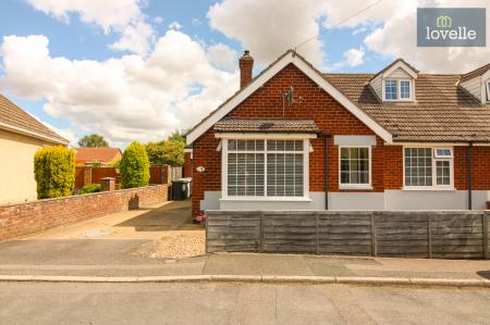 3 bedroom Semi-detached bungalow for sale in Mayfield Crescent, Louth, LN11