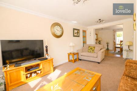 3 bedroom Detached bungalow for sale in Mill Lane, Legbourne, LN11