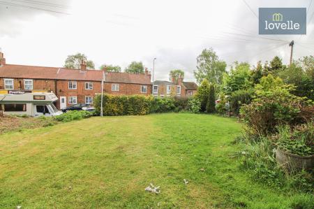 2 bedroom Terraced House for sale in Newmarket, Louth, LN11