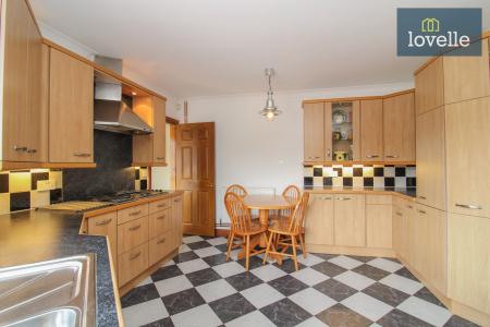 3 bedroom Detached bungalow for sale in Nunnerley Place, Waltham, DN37