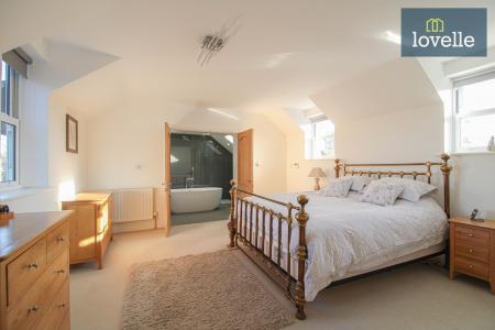 5 bedroom Detached house for sale in Post Office Lane, Ashby Cum Fenby, DN37