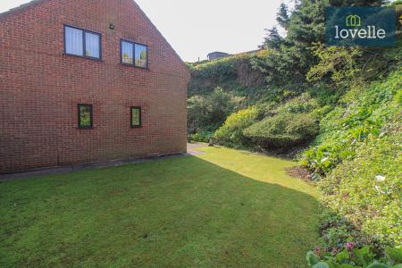 4 bedroom Detached house for sale in Quarryside, Louth, LN11