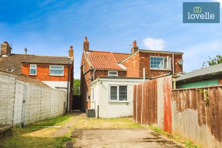 2 bedroom Cottage for sale in Riby Road, Keelby, DN41