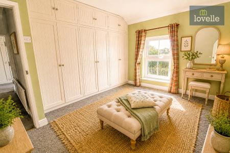 4 bedroom Detached house for sale in Saddleback Road, South Cockerington, LN11