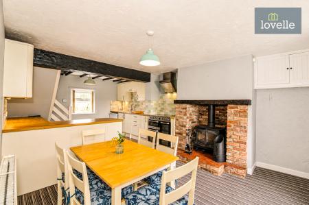 4 bedroom Detached house for sale in Saddleback Road, South Cockerington, LN11
