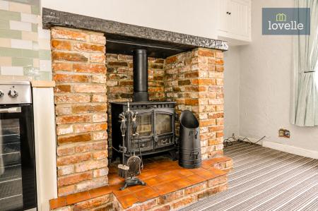 4 bedroom Detached house for sale in Saddleback Road, South Cockerington, LN11