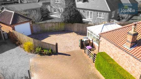 3 bedroom Detached bungalow for sale in South Road, Tetford, LN9