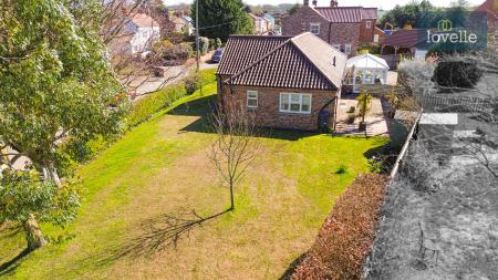 3 bedroom Detached bungalow for sale in South Road, Tetford, LN9