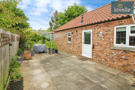 3 bedroom Detached bungalow for sale in South Road, Tetford, LN9