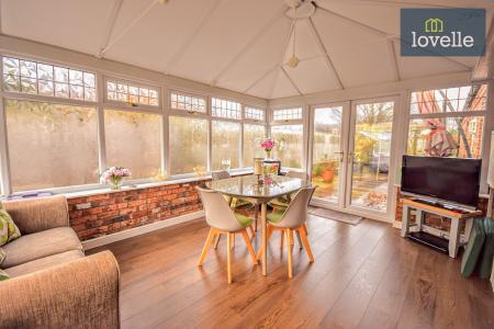 3 bedroom Detached bungalow for sale in South Road, Tetford, LN9