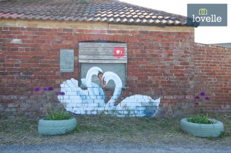 4 bedroom Detached house for sale in South Road, South Somercotes, LN11