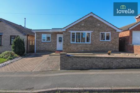3 bedroom Detached bungalow for sale in Southfield Drive, Louth, LN11