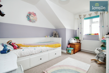 4 bedroom Detached house for sale in Southfield Road, Holton-le-Clay, DN36