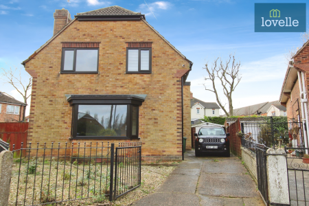 St Martins Crescent, Grimsby, DN33