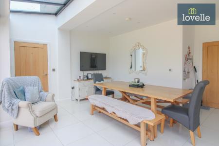 5 bedroom Detached house for sale in The Riverbank, Louth, LN11