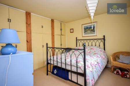 4 bedroom Detached house for sale in Tinkle Street, Grimoldby, LN11