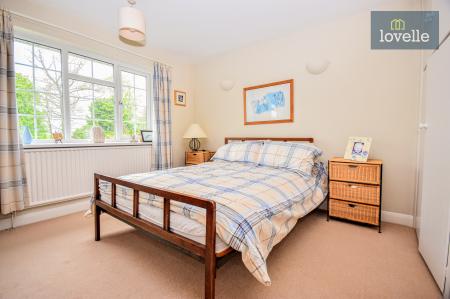 4 bedroom Detached house for sale in Tinkle Street, Grimoldby, LN11