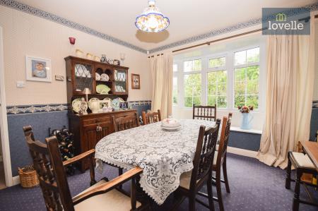 4 bedroom Detached house for sale in Tinkle Street, Grimoldby, LN11