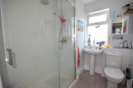 2 bedroom Semi-detached bungalow for sale in Vanessa Road, Louth, LN11