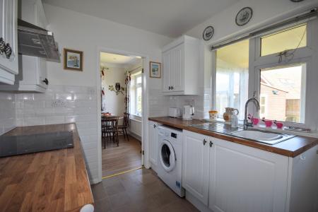 2 bedroom Semi-detached bungalow for sale in Vanessa Road, Louth, LN11