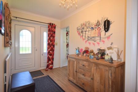 2 bedroom Semi-detached bungalow for sale in Vanessa Road, Louth, LN11
