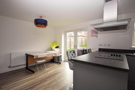 4 bedroom Detached house for sale in Walnut Close, Louth, LN11