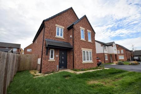 Walnut Close, Louth, LN11