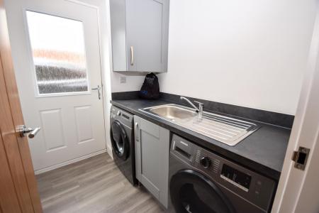 4 bedroom Detached house for sale in Walnut Close, Louth, LN11