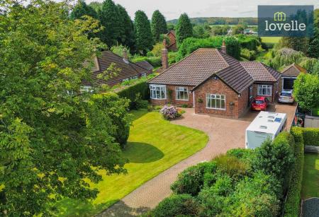 3 bedroom Detached bungalow for sale in Waltham Road, Brigsley, DN37