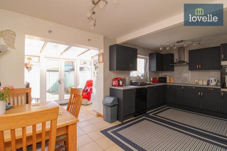 3 bedroom Semi-detached house for sale in Watford Avenue, Grimsby, DN34