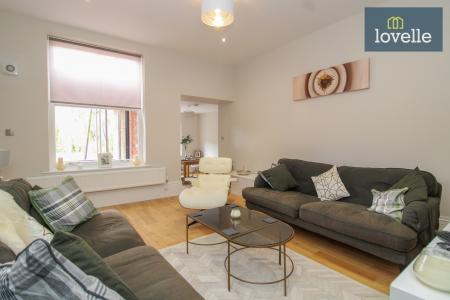 2 bedroom Flat for sale in Welholme Avenue, Grimsby, DN32