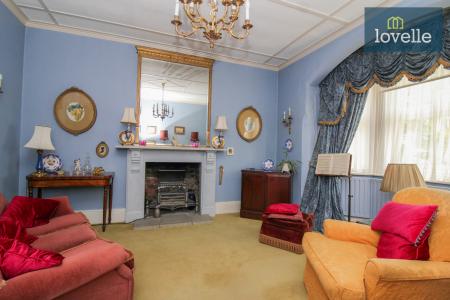 3 bedroom Detached house for sale in Welholme Avenue, Grimsby, DN32