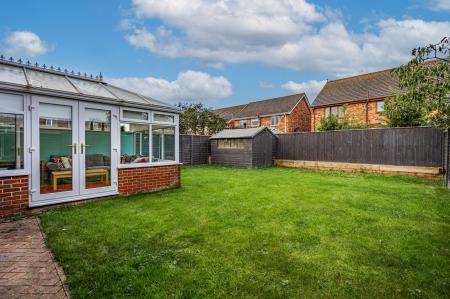 4 bedroom Detached house to let in Kempton Vale, Humberston, DN35
