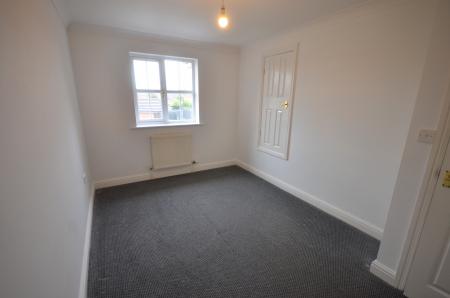4 bedroom Detached house to let in Kempton Vale, Humberston, DN35