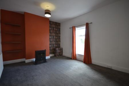 2 bedroom Flat to let in Granville Street, Grimsby, DN32