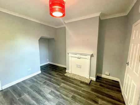2 bedroom Terraced House to let in Rutland Street, Grimsby, DN32